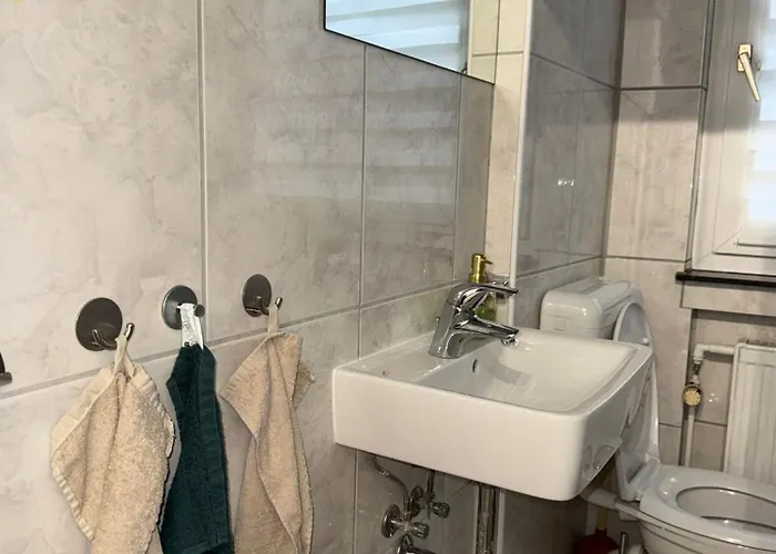 アパート Deluxe 2 メーアブッシュ